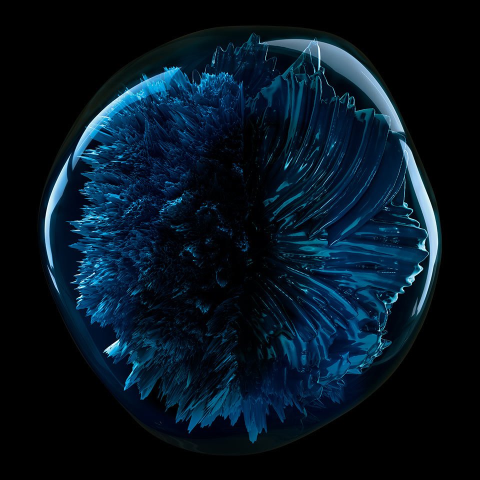 04-Hair-Care-Article-black-BG-with-blue-molecule